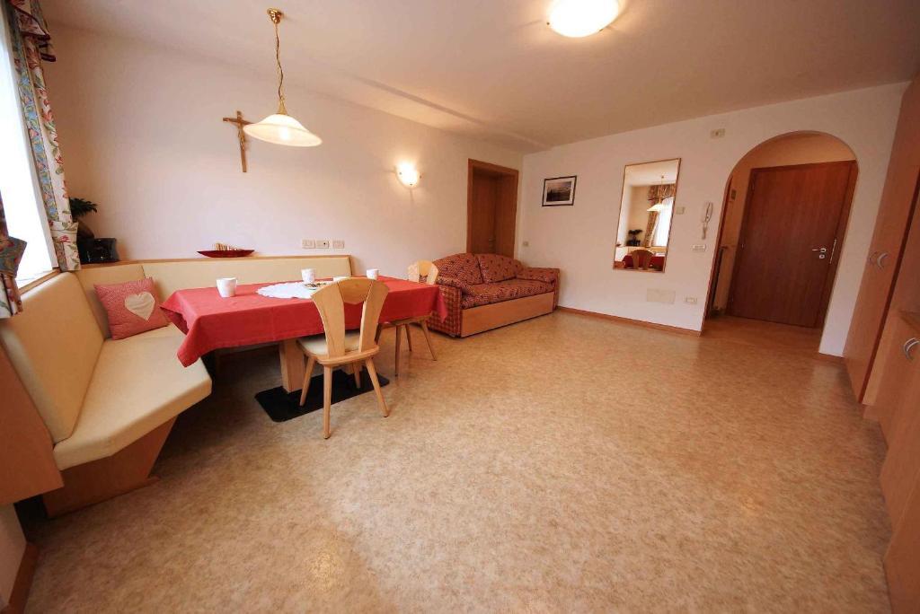 Residence Araldina San Cassiano  Pokoj fotografie