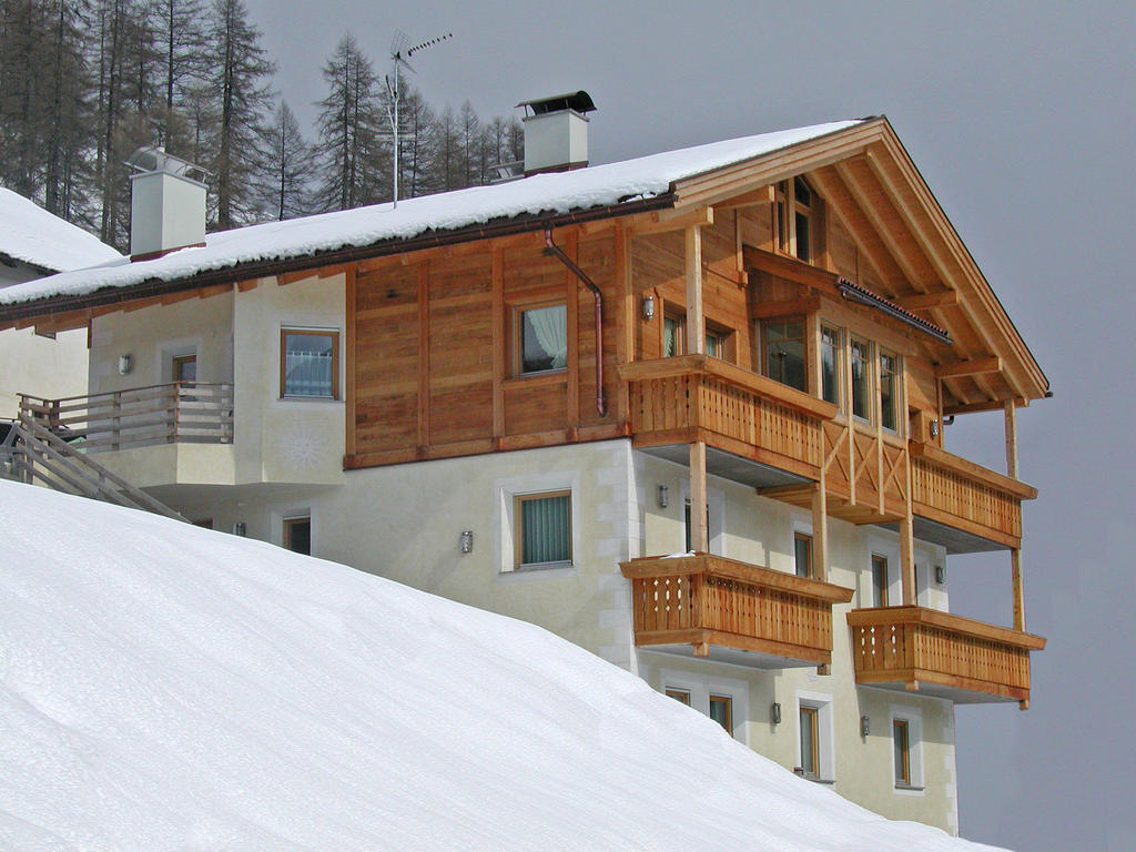 Residence Araldina San Cassiano  Exteriér fotografie